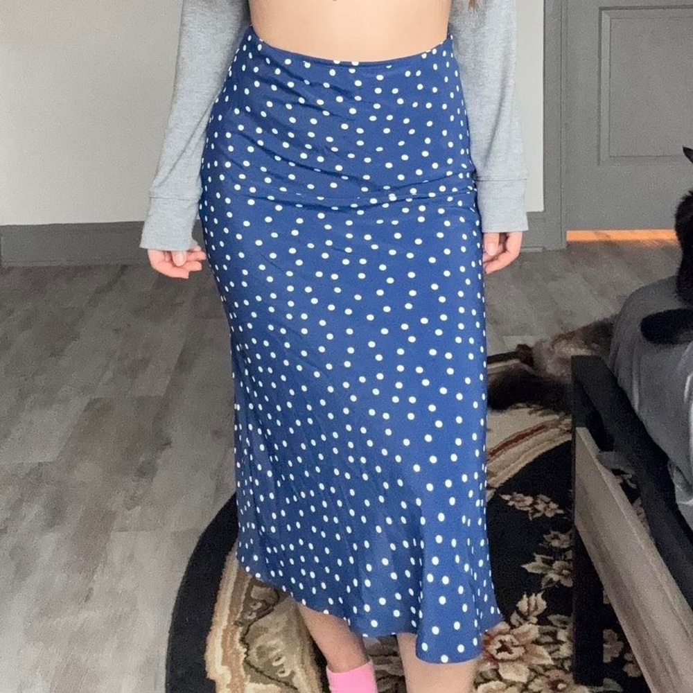Elegant Navy Polka Dot Skirt